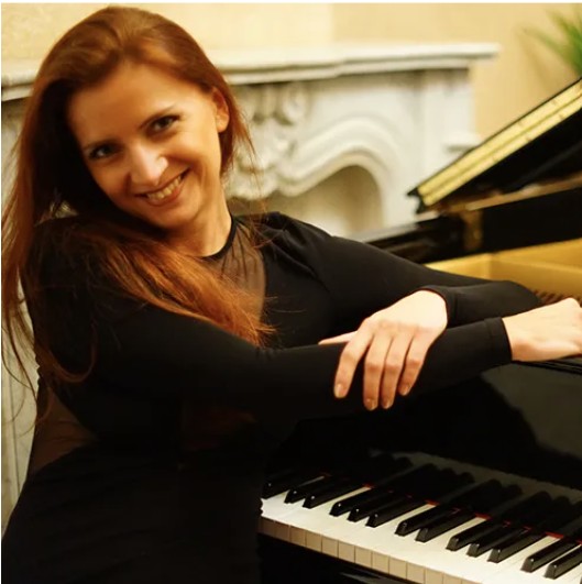 Iryna KOSSENKO